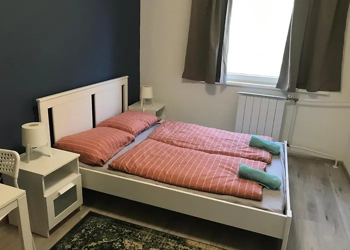 Roland Apartment Westnd